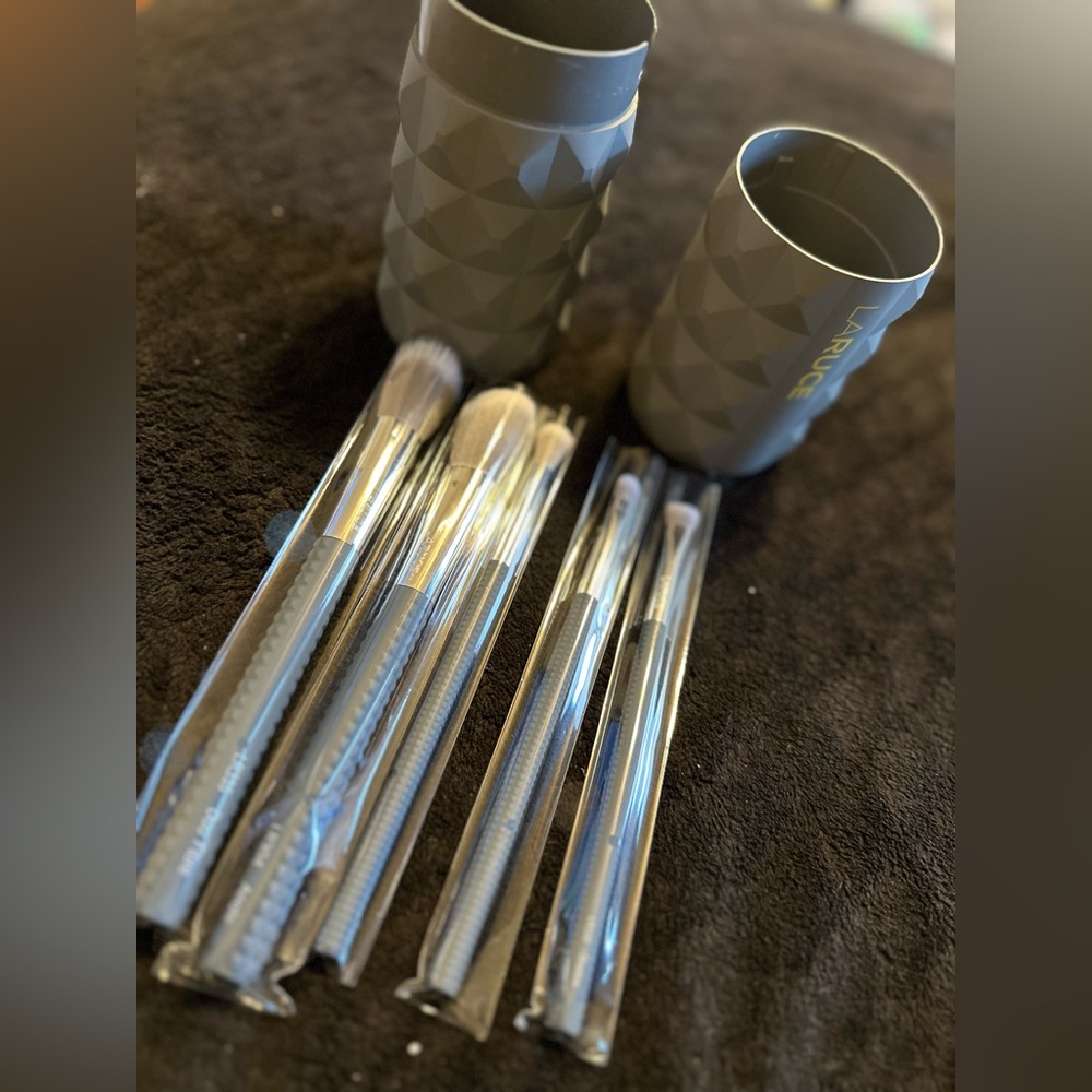 Laruce Brush set